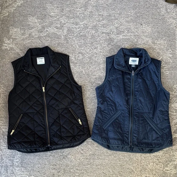 Set of 2 Old Navy Quilted Zip Vests - Black and Blue - Picture 1 of 11